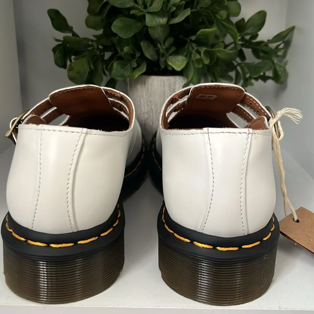 Dr. Martens Women's 8065 Mary Jane - Picture 7 of 11